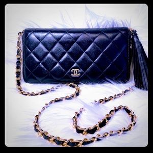 Auth Chanel Purse 🖤
